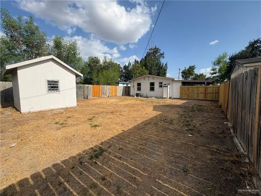 1209 E 2nd Street Weslaco, TX 78596