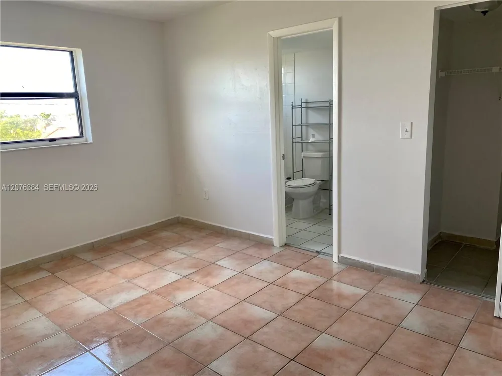 8145 NW 7th St #502 Miami, FL 33126