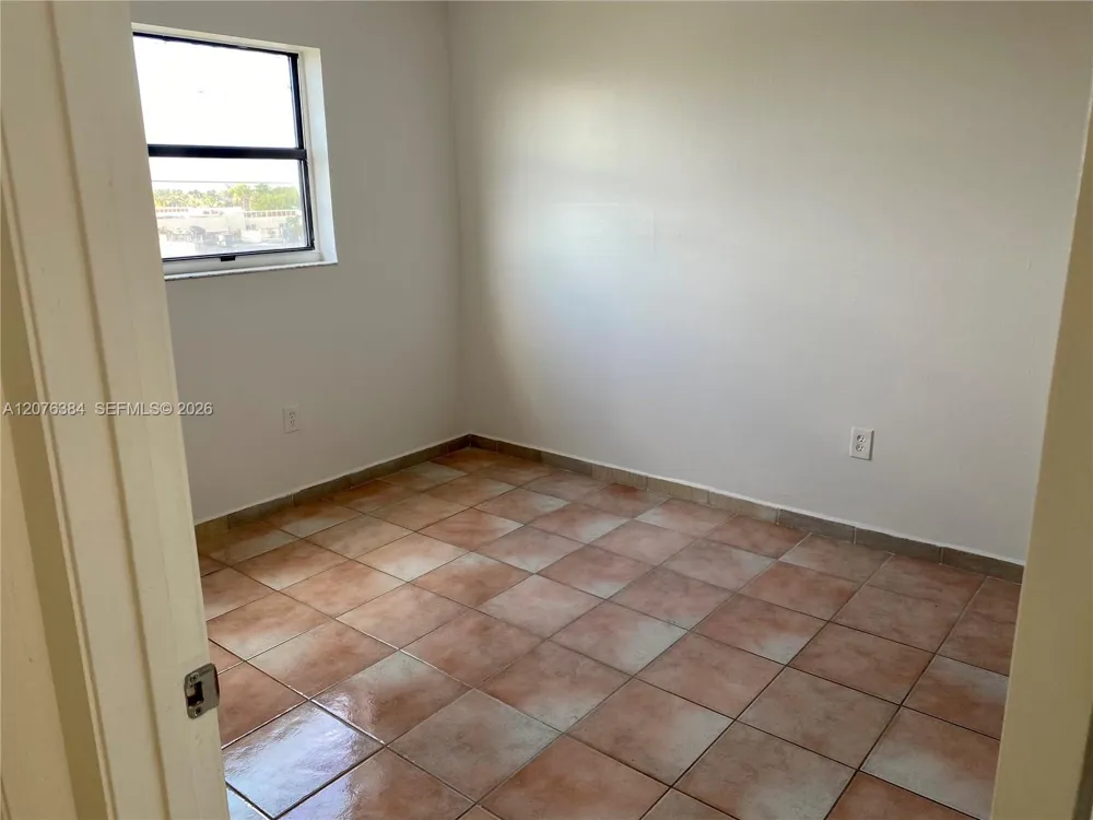 8145 NW 7th St #502 Miami, FL 33126