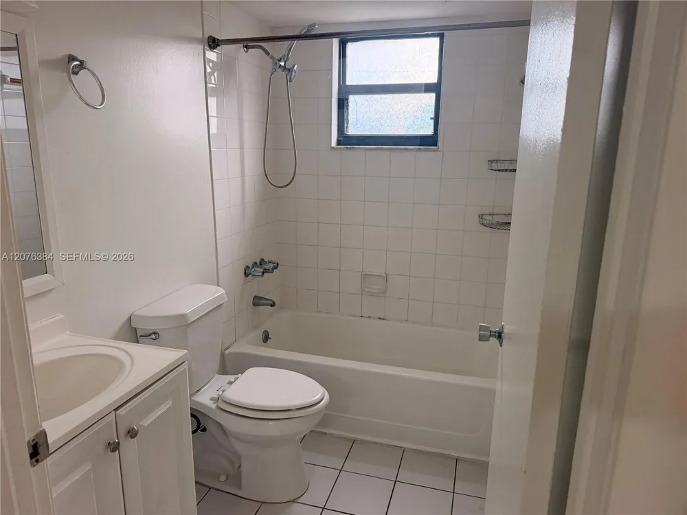 8145 NW 7th St #502 Miami, FL 33126