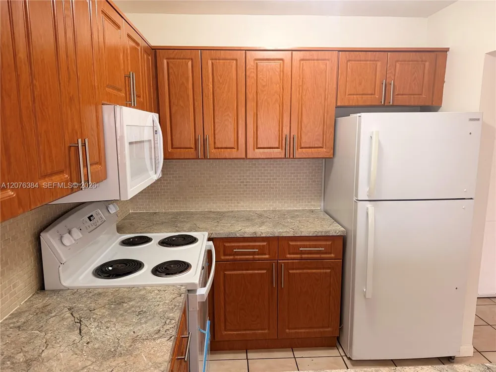 8145 NW 7th St #502 Miami, FL 33126