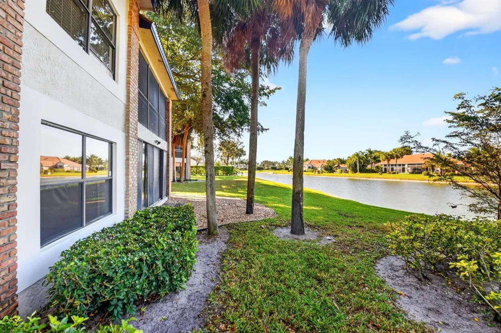 8065 Aberdeen Drive #101 Boynton Beach, FL 33472