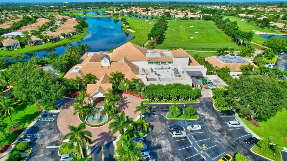 8065 Aberdeen Drive #101 Boynton Beach, FL 33472