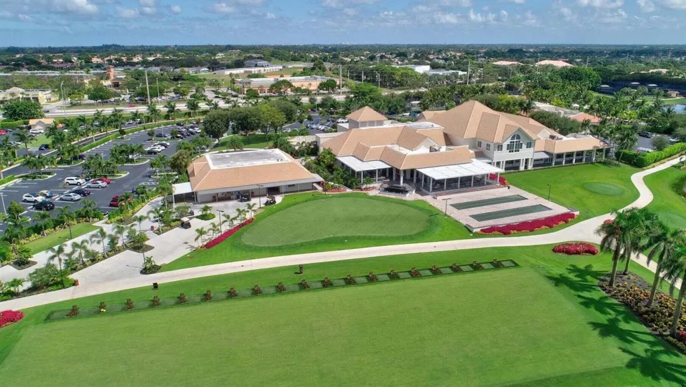 8065 Aberdeen Drive #101 Boynton Beach, FL 33472