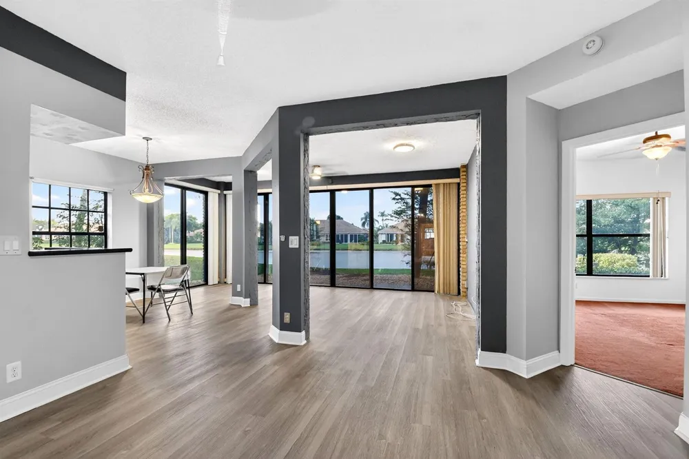 8065 Aberdeen Drive #101 Boynton Beach, FL 33472