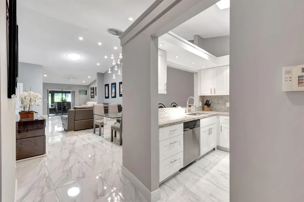 10927 DOLPHIN PALM COURT #A Boynton Beach, FL 33437
