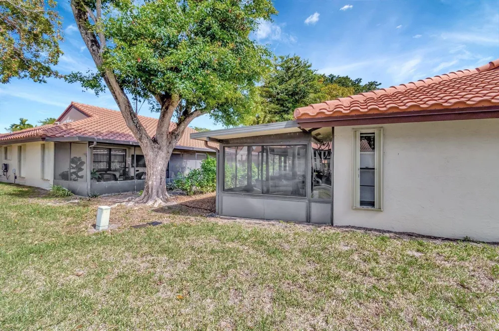 10927 DOLPHIN PALM COURT #A Boynton Beach, FL 33437