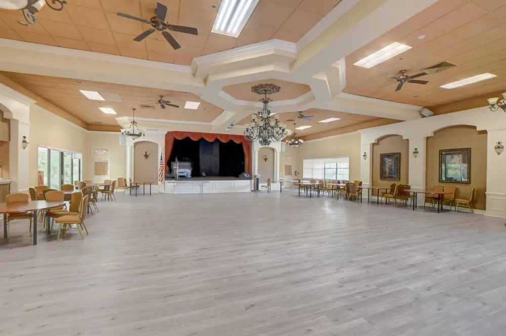 10927 DOLPHIN PALM COURT #A Boynton Beach, FL 33437