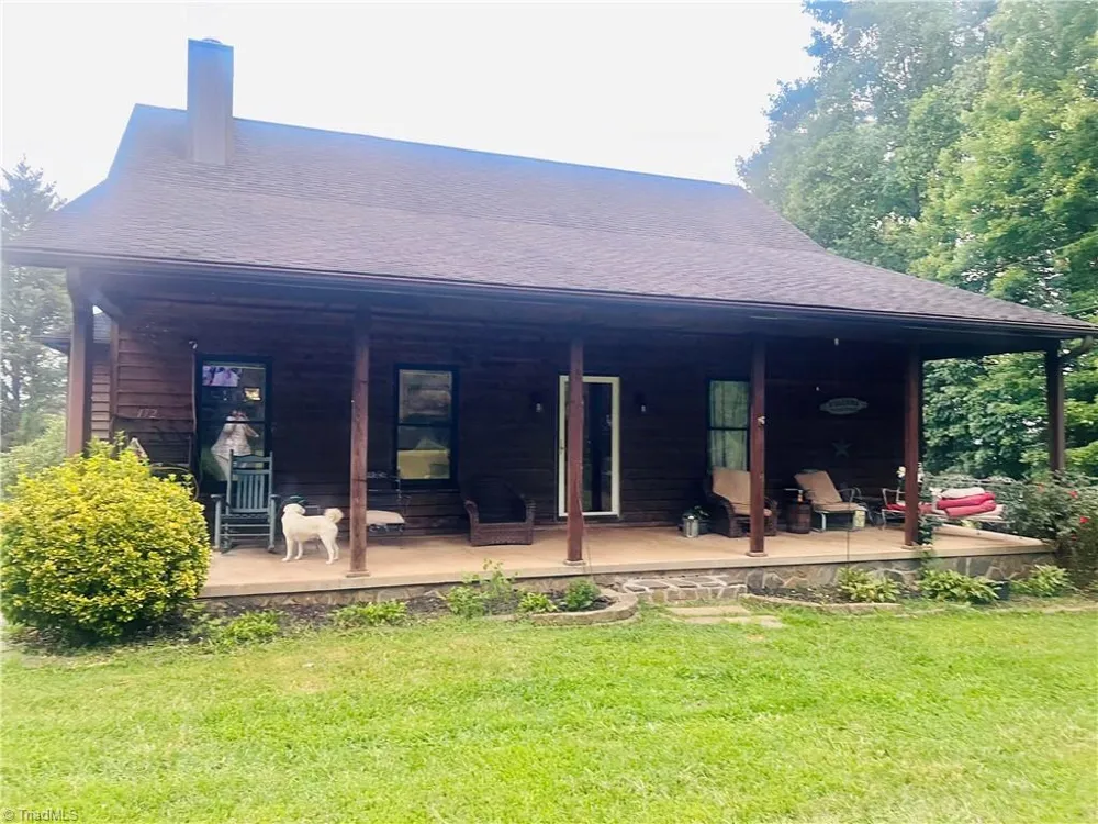 112 Ivy Hill Trail Mount Airy, NC 27030