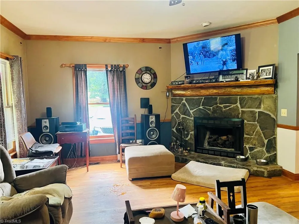 112 Ivy Hill Trail Mount Airy, NC 27030