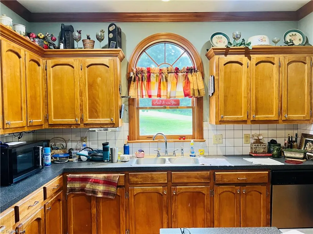 112 Ivy Hill Trail Mount Airy, NC 27030