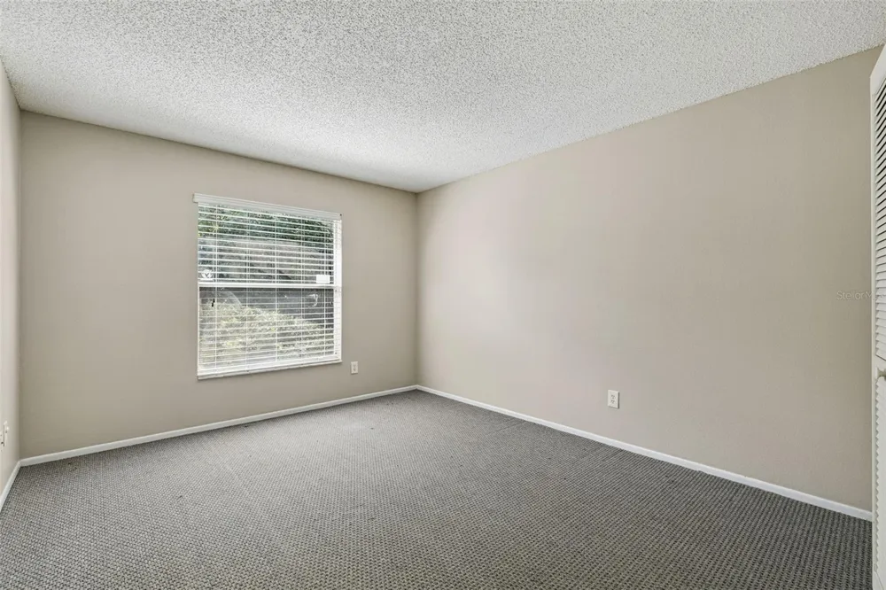 1052 BRIELLE AVENUE Oviedo, FL 32765