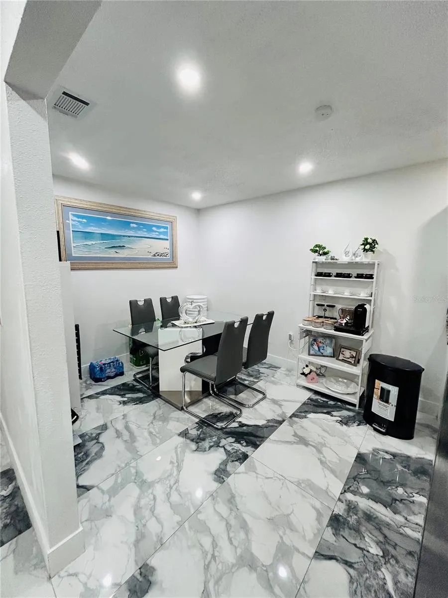 3414 E WILDER AVENUE Tampa, FL 33610