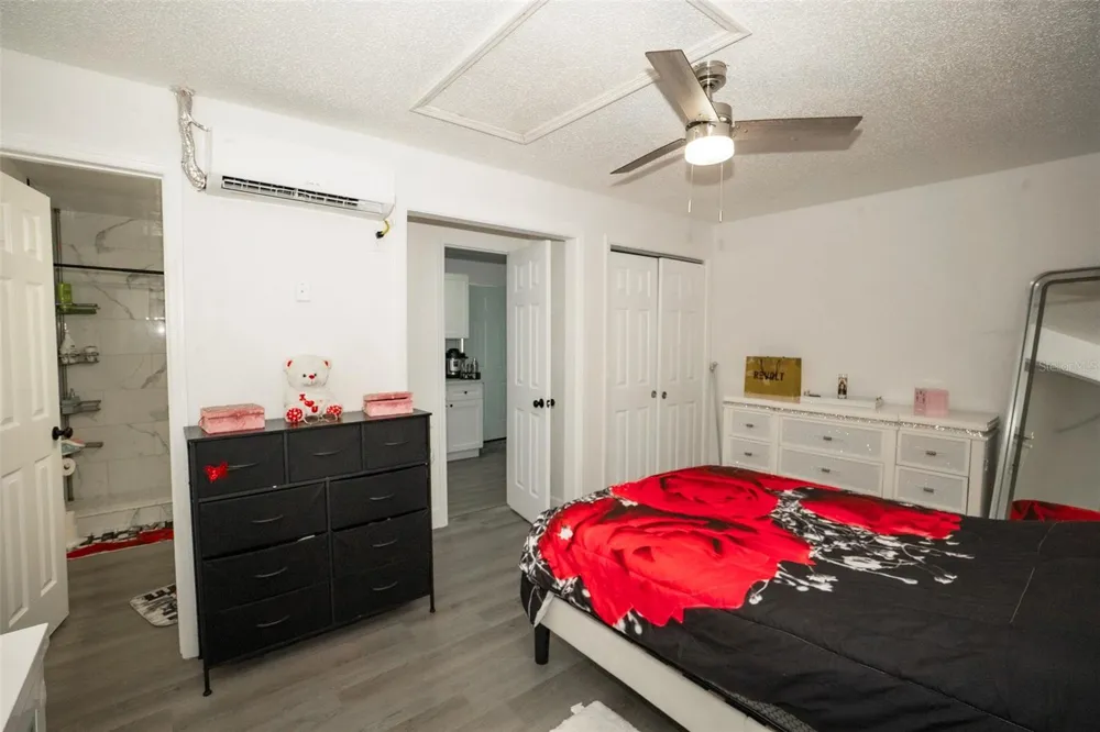 3414 E WILDER AVENUE Tampa, FL 33610