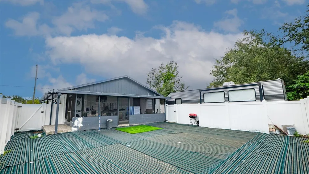 3414 E WILDER AVENUE Tampa, FL 33610