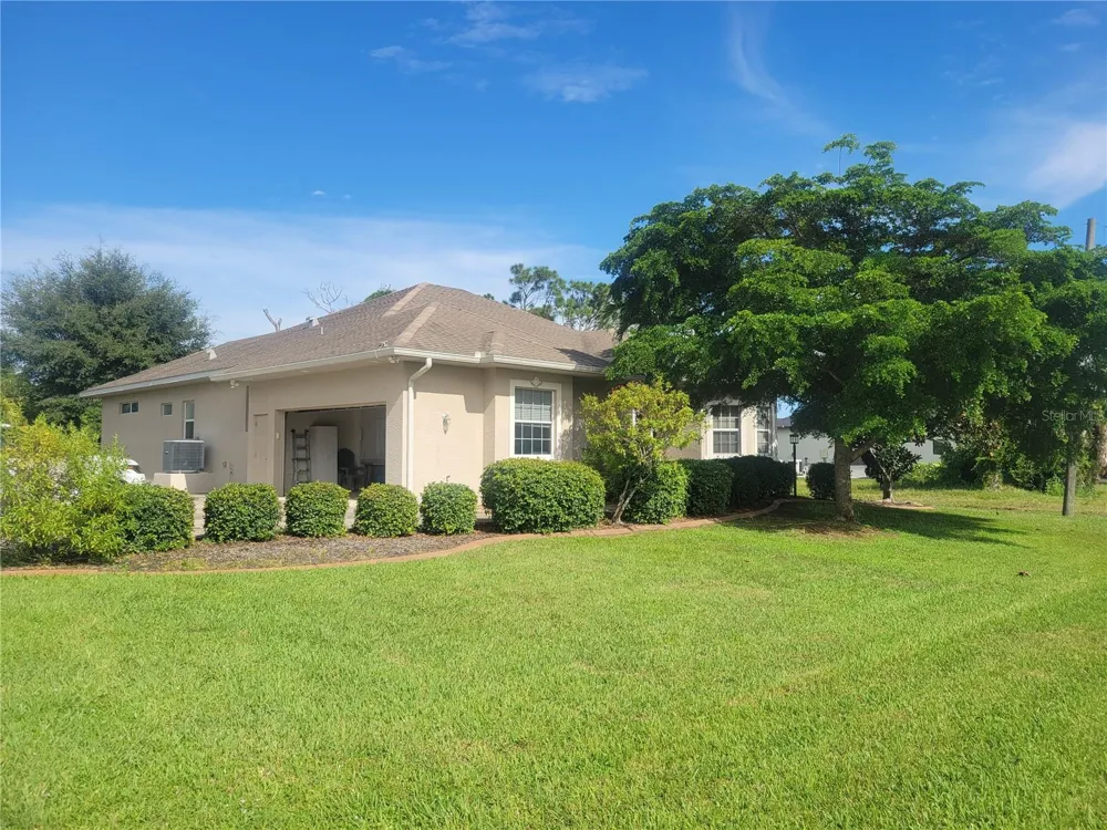 12 TEE VIEW COURT Rotonda West, FL 33947