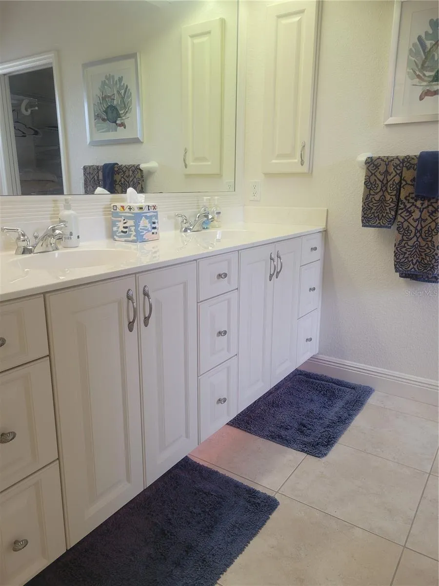 12 TEE VIEW COURT Rotonda West, FL 33947