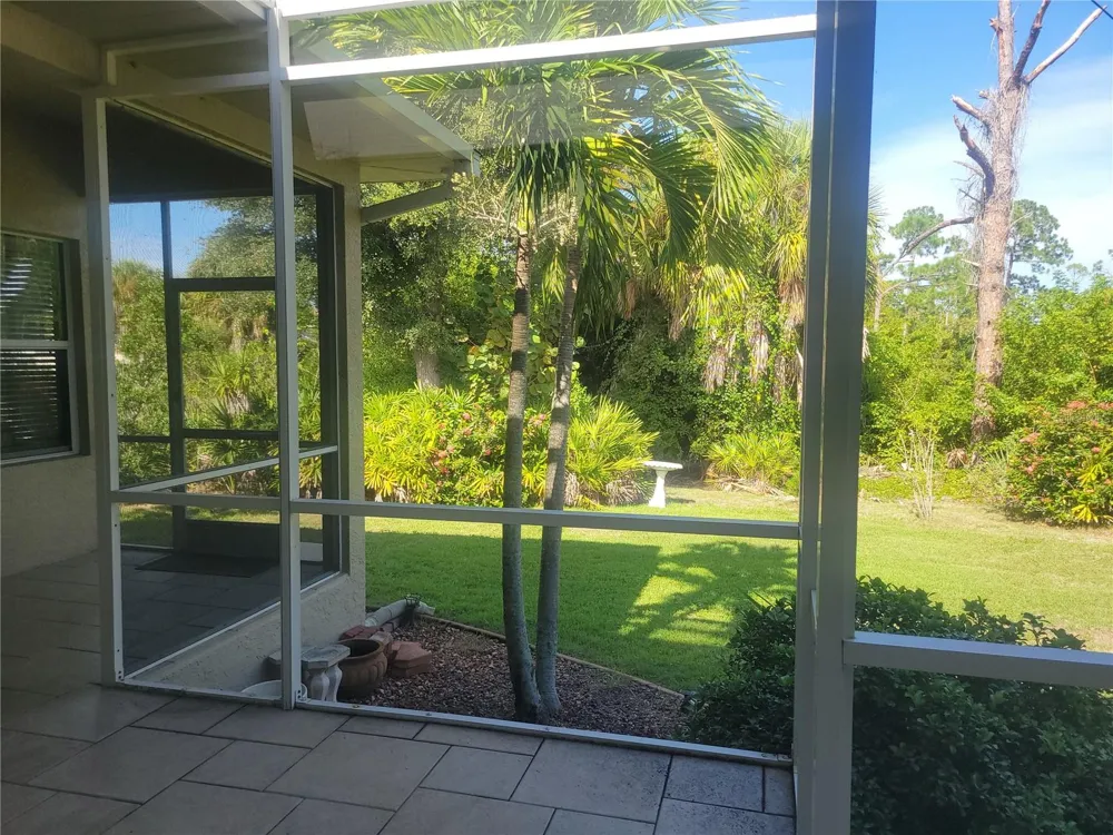 12 TEE VIEW COURT Rotonda West, FL 33947