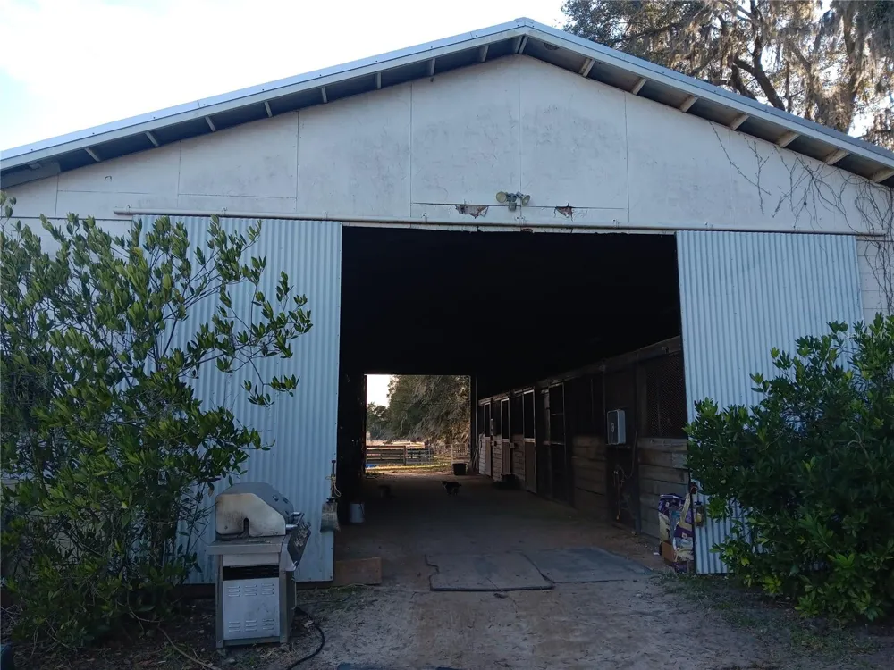 2630 NW 140TH STREET Citra, FL 32113