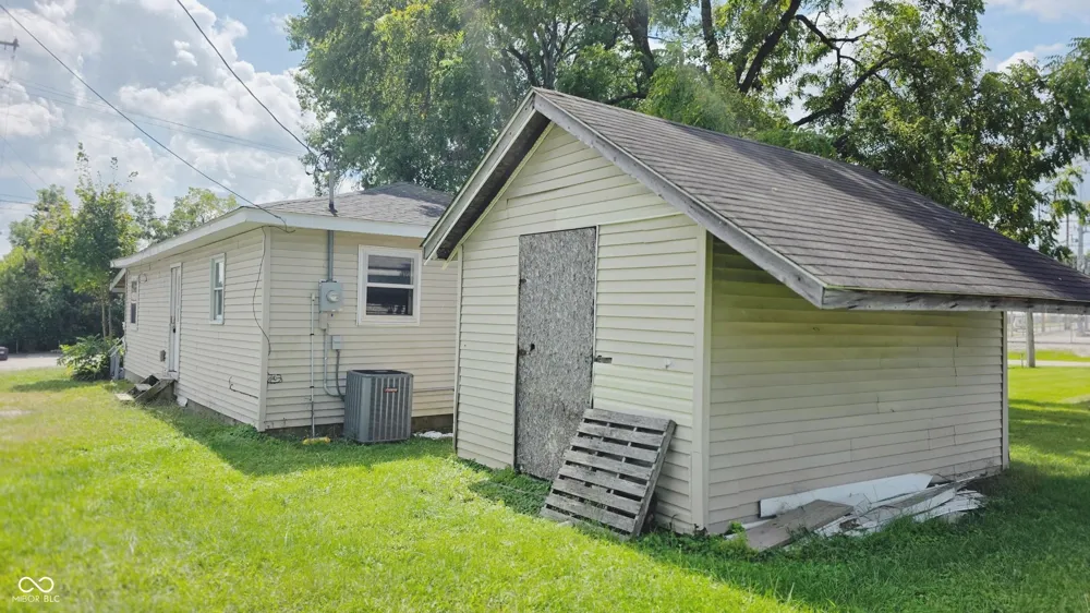 112 E Main North Vernon, IN 47265