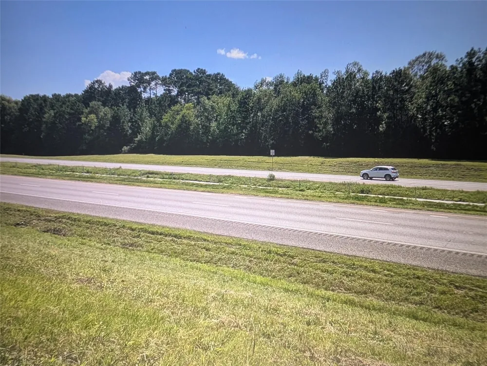 Hwy 59 Livingston, TX 77351