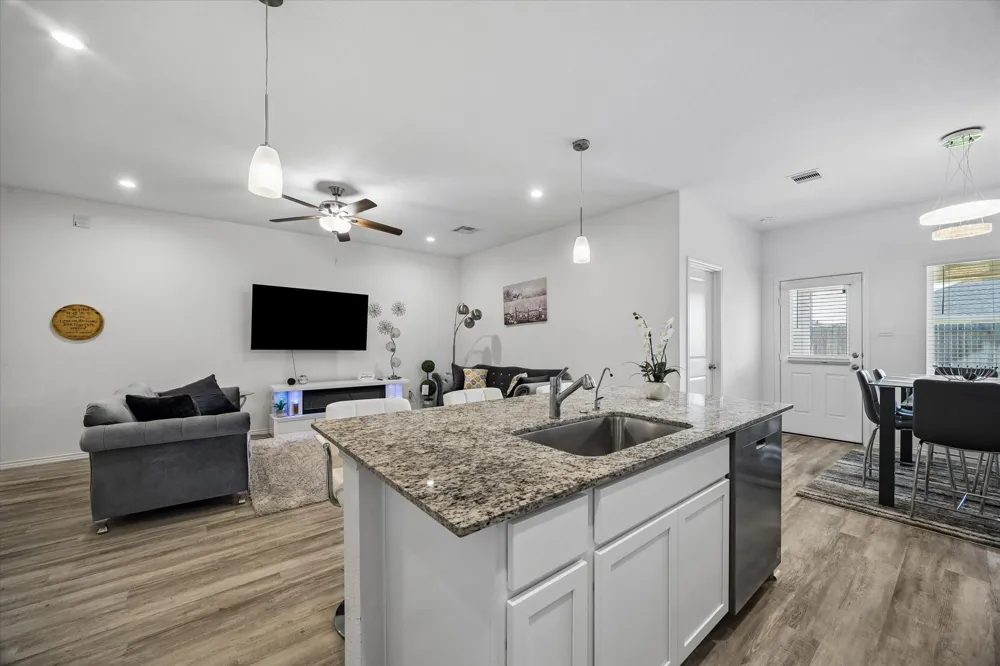 4231 Brinkworth Drive Fulshear, TX 77441