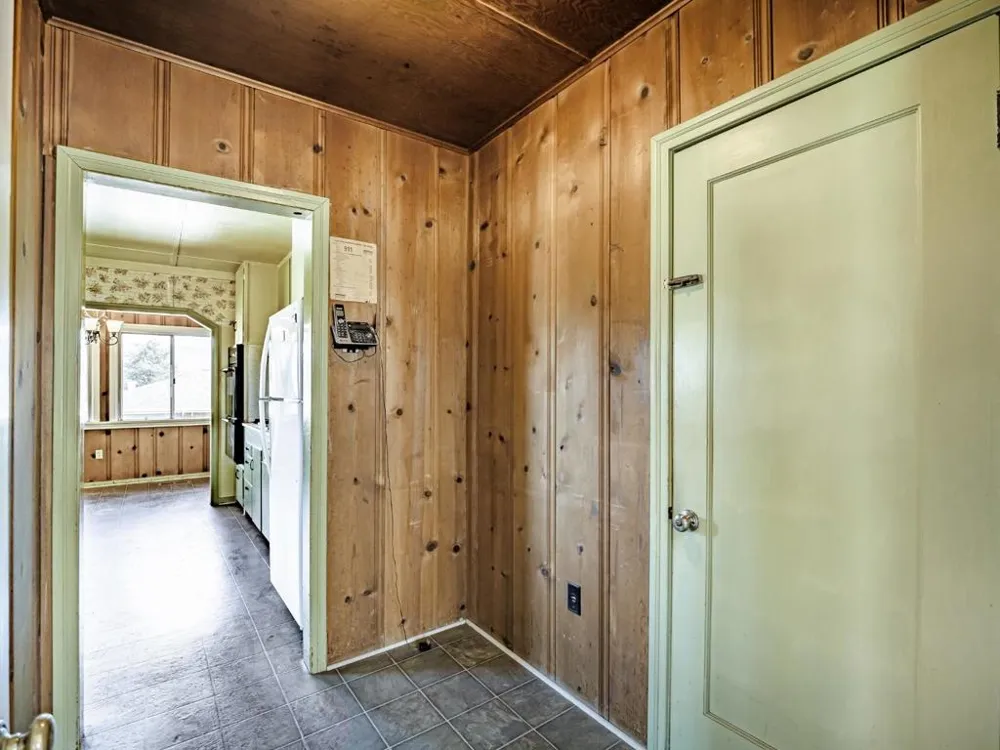35 Sycamore Street Watsonville, CA 95076
