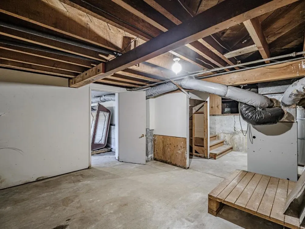 35 Sycamore Street Watsonville, CA 95076