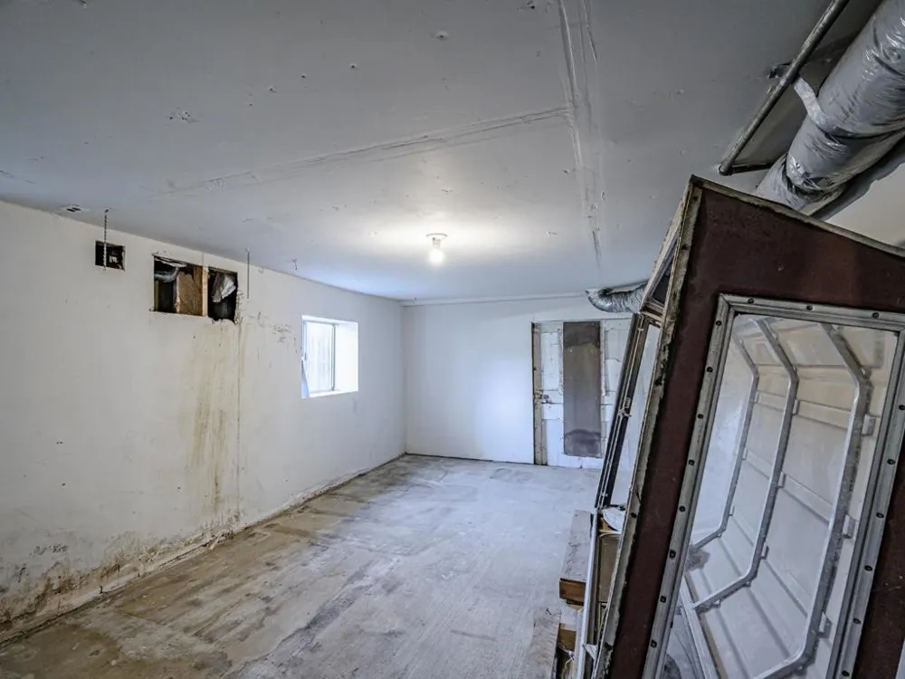 35 Sycamore Street Watsonville, CA 95076