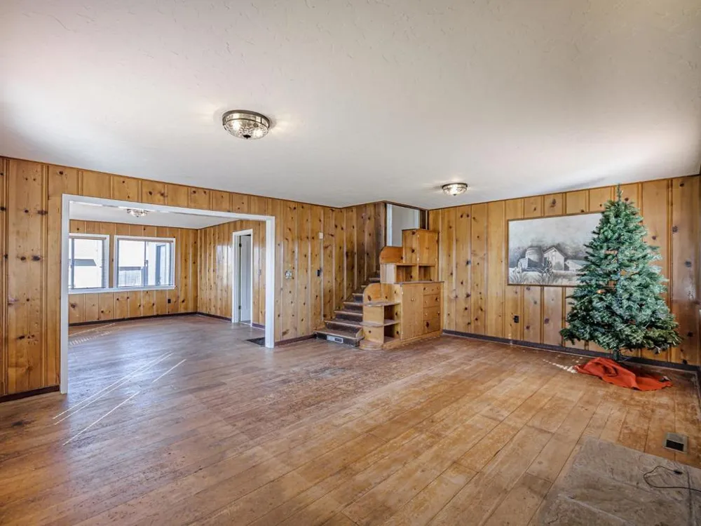 35 Sycamore Street Watsonville, CA 95076