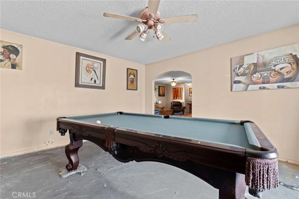 20971 Thunderbird Road Apple Valley, CA 92307