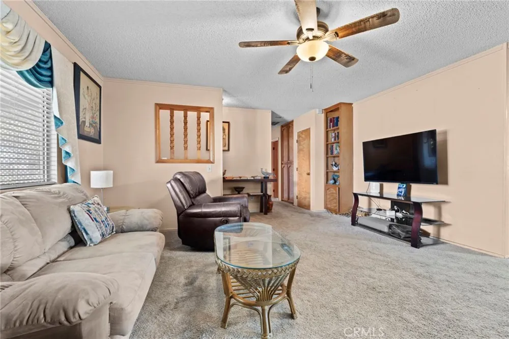 20971 Thunderbird Road Apple Valley, CA 92307