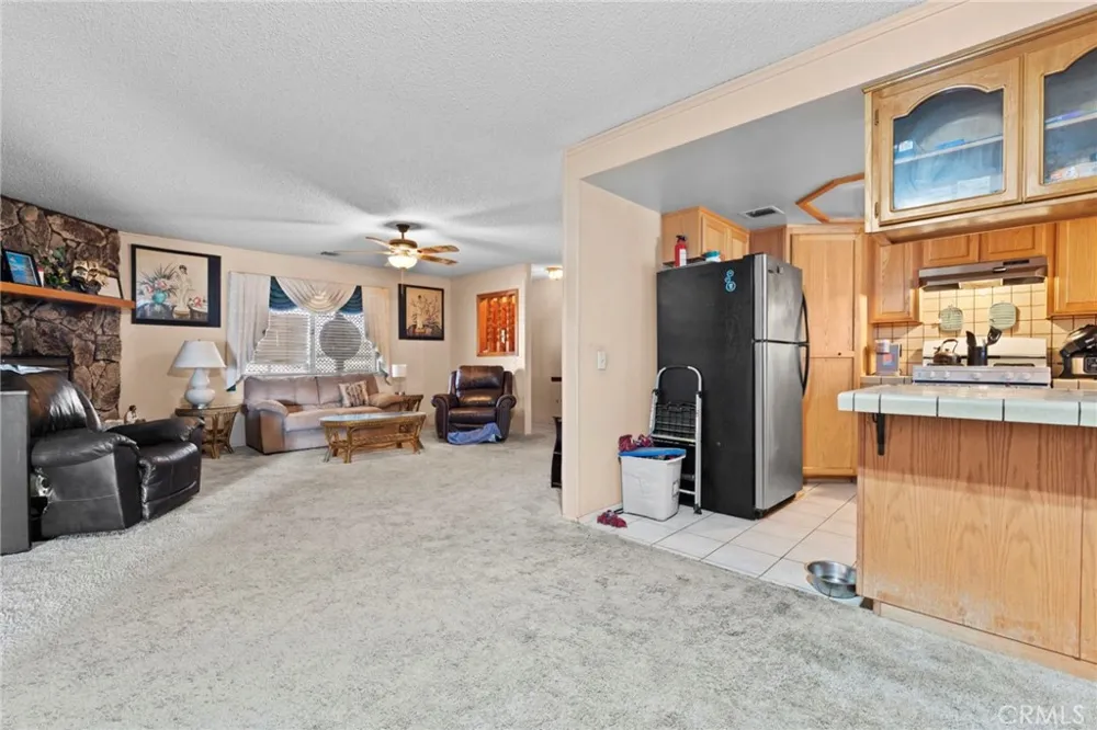 20971 Thunderbird Road Apple Valley, CA 92307