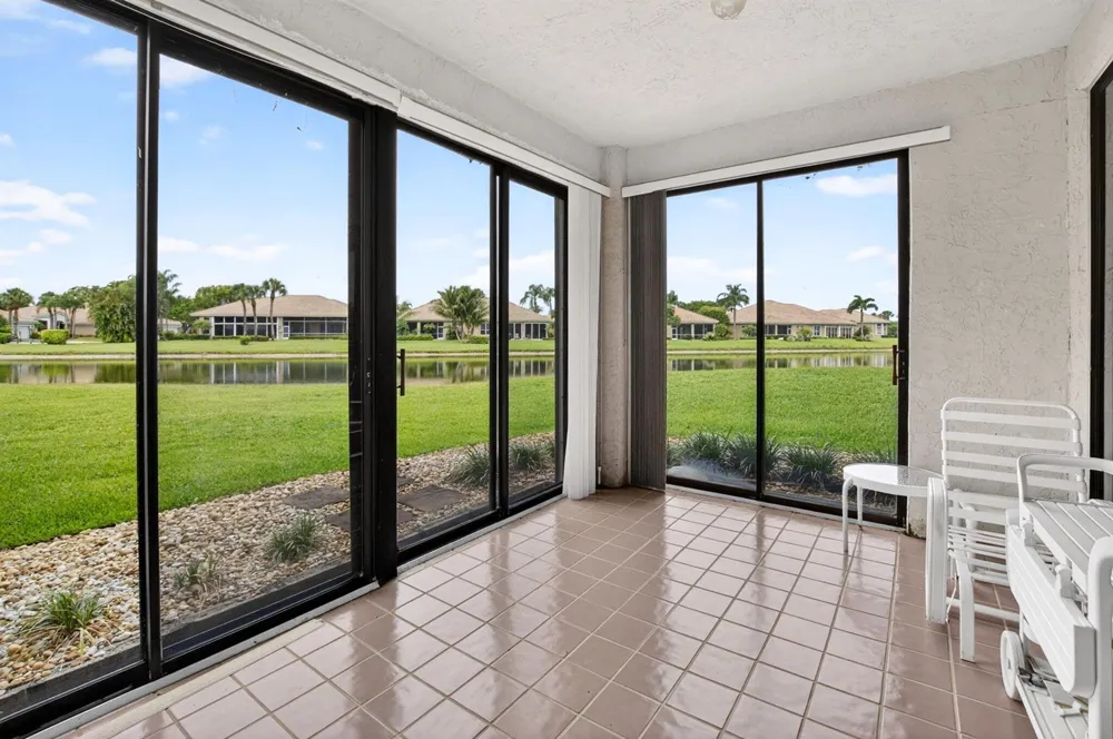 8073 Aberdeen Drive #102 Boynton Beach, FL 33472