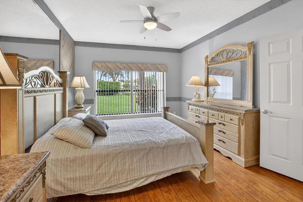 8073 Aberdeen Drive #102 Boynton Beach, FL 33472