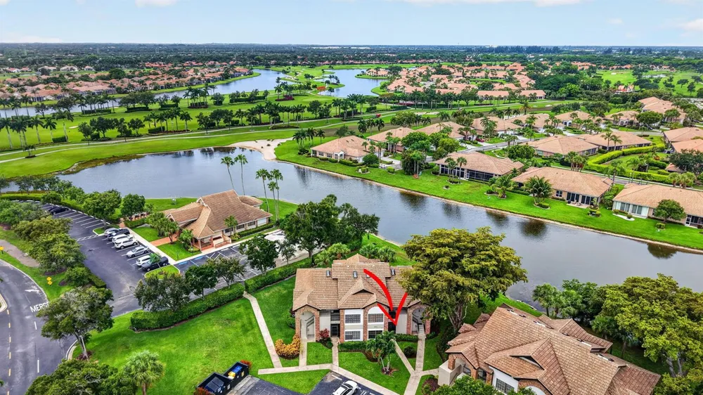 8073 Aberdeen Drive #102 Boynton Beach, FL 33472