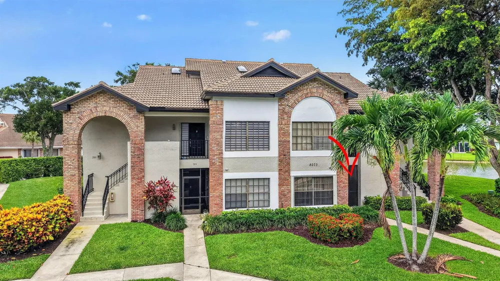 8073 Aberdeen Drive #102 Boynton Beach, FL 33472