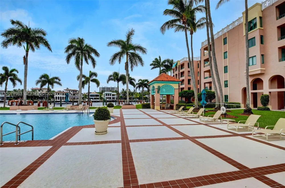 120 SE 5th Ave #PH20 Boca Raton, FL 33432