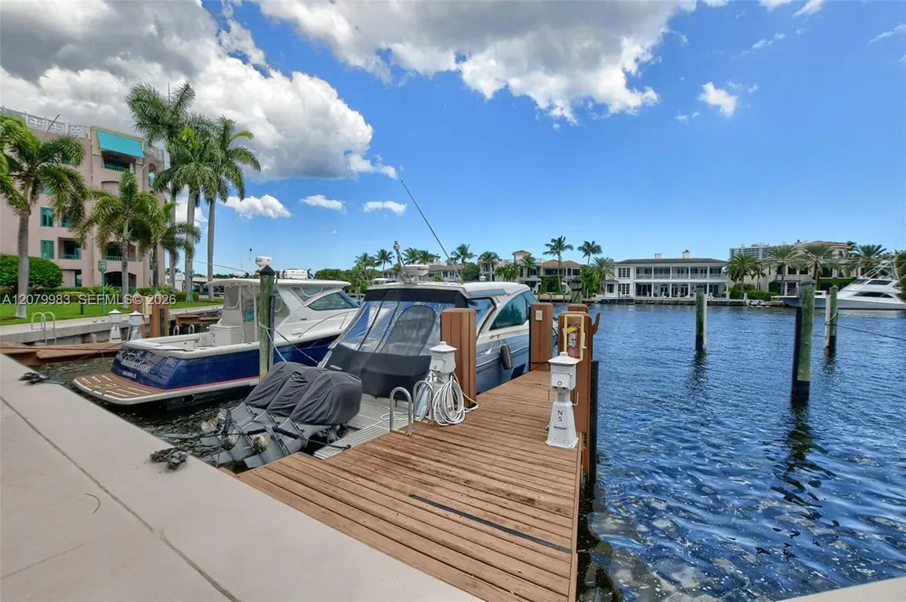 120 SE 5th Ave #PH20 Boca Raton, FL 33432