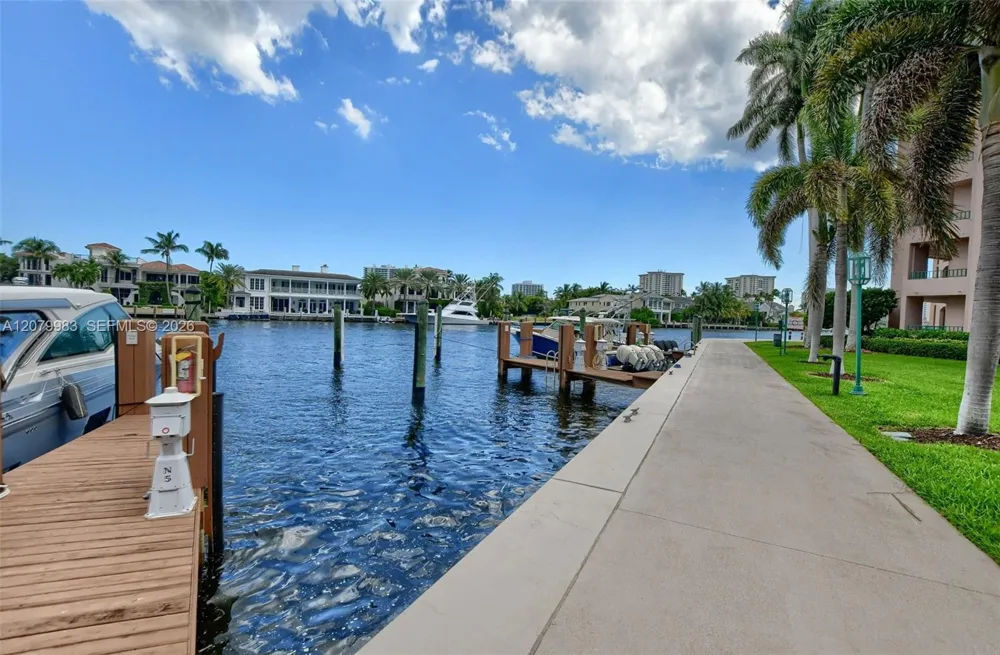 120 SE 5th Ave #PH20 Boca Raton, FL 33432