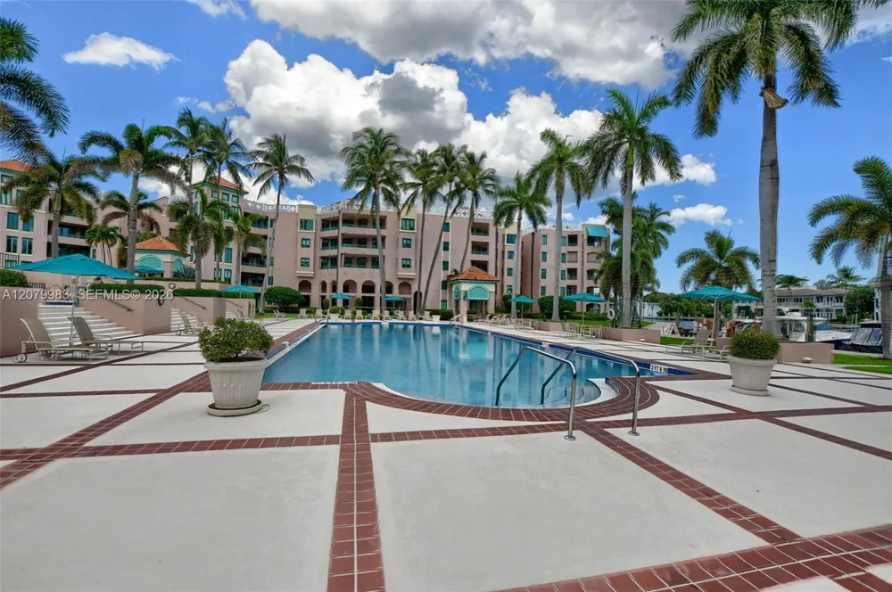 120 SE 5th Ave #PH20 Boca Raton, FL 33432