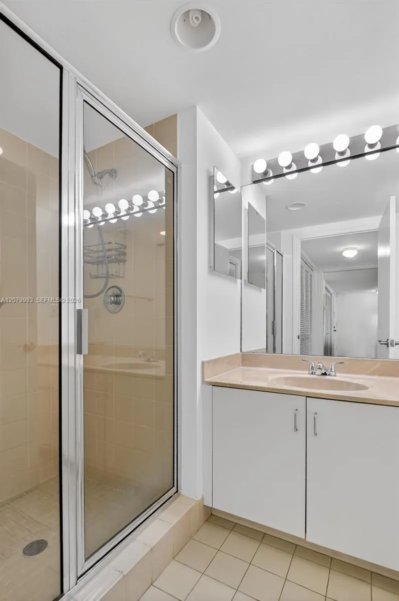 120 SE 5th Ave #PH20 Boca Raton, FL 33432