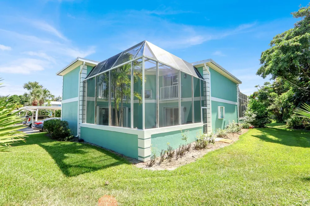 35 SE BEECH TREE LANE Stuart, FL 34994