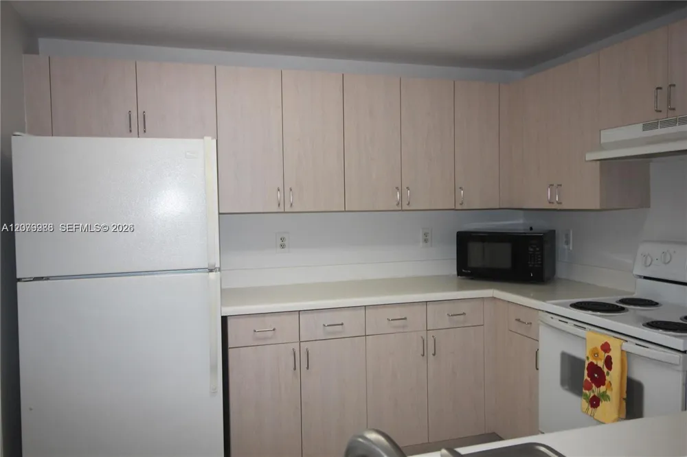 50 Menores Ave #611 Coral Gables, FL 33134