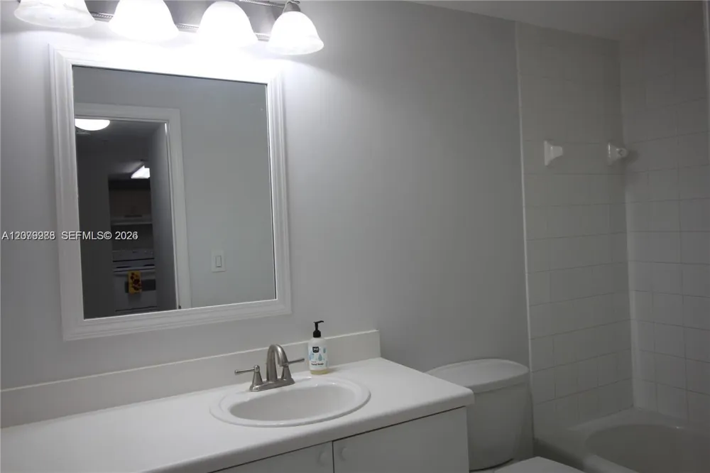 50 Menores Ave #611 Coral Gables, FL 33134