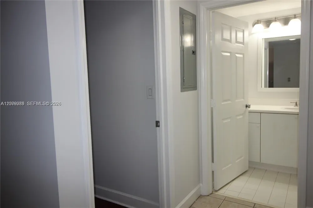 50 Menores Ave #611 Coral Gables, FL 33134