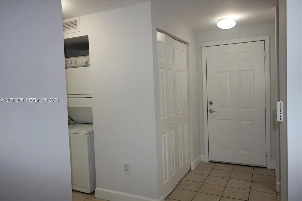 50 Menores Ave #611 Coral Gables, FL 33134