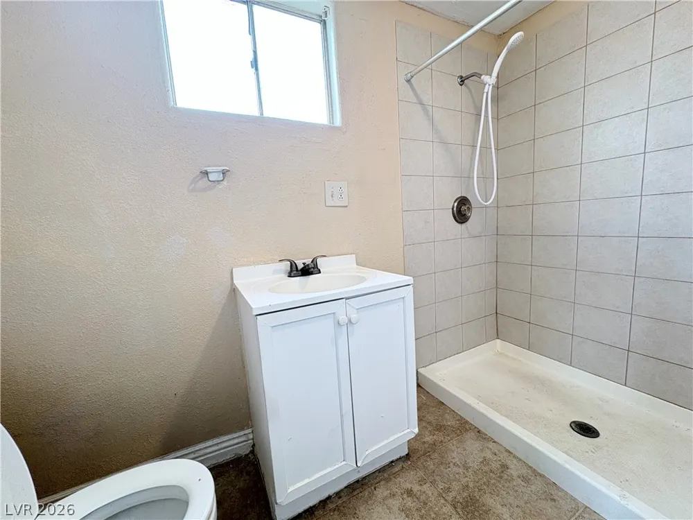 6329 Brittany Way Las Vegas, NV 89107