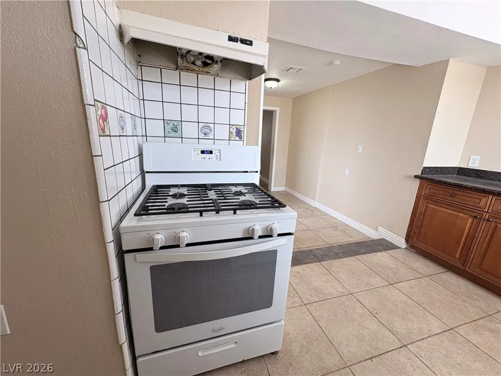 6329 Brittany Way Las Vegas, NV 89107