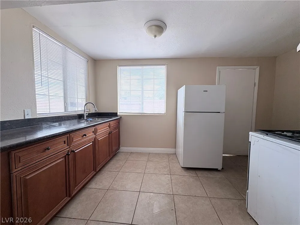 6329 Brittany Way Las Vegas, NV 89107